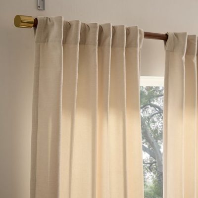LY137 Worn VelLY Curtain